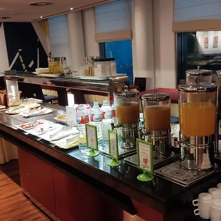 Hotel Torresport Torrelavega